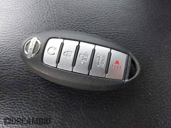 2016 Nissan Pathfinder Platinum with VIN 5N1AR2MM8GC662836, listed as a IAAI auction lot 41702450 with 149,885 mi miles and . Bid and sale history available at DreamBid. Image 11.