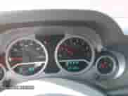 2007 Jeep Wrangler Unlimited Sahara z VIN 1J8GA59187L211825, wystawiony jako IAAI lot #42313099 z przebiegiem 107 554 mil mil oraz . Historia ofert i sprzedaży dostępna na DreamBid. Obrazek 7.