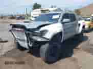2019 Toyota Tacoma SR5 с VIN 3TMAZ5CN3KM104450, выставлен на аукционе IAAI как лот 43054667 с пробегом 124 554 миль миль и . История ставок и продаж доступна на DreamBid. Изображение 2.