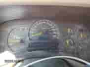 2003 Chevrolet Silverado 2500HD LT z VIN 1GCHK29163E311203, wystawiony jako Copart lot #69152065 z przebiegiem 211 065 mil mil oraz Szkoda całkowita • Salvage title. Historia ofert i sprzedaży dostępna na DreamBid. Obrazek 9.