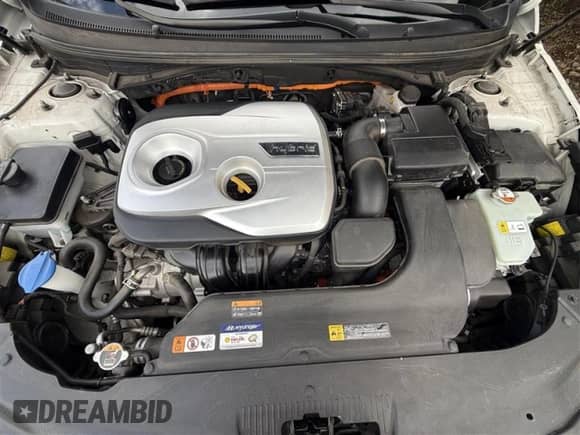 2017 Hyundai Sonata Limited с VIN KMHE34L31HA071512, выставлен на аукционе Copart как лот 87084645 с пробегом 22 959 миль миль и Списание • Salvage title. История ставок и продаж доступна на DreamBid. Изображение 7.