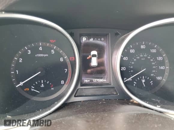 2017 Hyundai Santa Fe 2.0T с VIN 5XYZU4LA2HG484282, выставлен на аукционе Copart как лот 62841855 с пробегом 127 590 миль миль и Списание • Salvage title. История ставок и продаж доступна на DreamBid. Изображение 9.