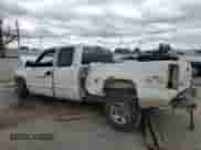 2003 GMC Sierra 1500 SLE with VIN 2GTEK19V131410884, listed as a Copart auction lot 71725274 with Not provided miles and Salvage title. Bid and sale history available at DreamBid. Image 2.