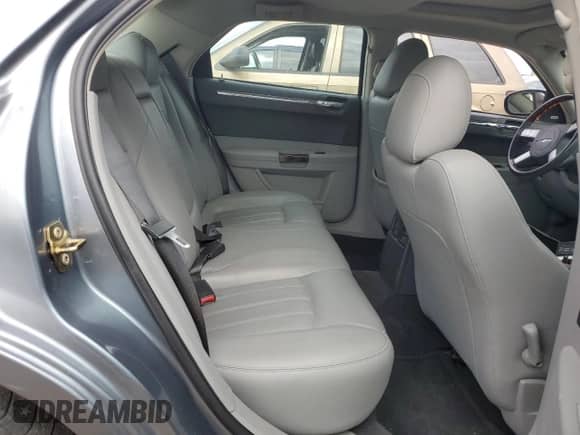 2006 Chrysler 300 C with VIN 2C3KA63H16H319071, listed as a Copart auction lot 69198805 with 148,817 mi miles and Clean title. Bid and sale history available at DreamBid. Image 10.