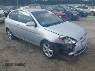 2007 Hyundai Accent SE z VIN KMHCN36C27U053055, wystawiony jako IAAI lot #43336722 z przebiegiem 203 644 mil mil oraz . Historia ofert i sprzedaży dostępna na DreamBid. Obrazek 1.