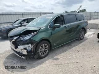 2021 Toyota Sienna LE with VIN 5TDBSKFC2MS023251, listed as a Copart auction lot 63941915 with 67,888 mi miles and Salvage title. Bid and sale history available at DreamBid. Image 1.