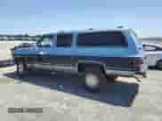 1989 Chevrolet Suburban с VIN 1GNGV26K0KF106072, выставлен на аукционе Copart как лот 57659815 с пробегом 83 326 миль миль и Чистый • Clean title. История ставок и продаж доступна на DreamBid. Изображение 2.