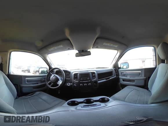 2019 Ram 1500 Tradesman z VIN 3C6JR6DTXKG580090, wystawiony jako IAAI lot #41623221 z przebiegiem 123 536 mil mil oraz . Historia ofert i sprzedaży dostępna na DreamBid. Obrazek 19.