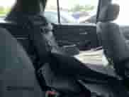 2022 Chevrolet Traverse LT Cloth z VIN 1GNERGKW0NJ118662, wystawiony jako Copart lot #64856055 z przebiegiem 126 865 mil mil oraz Szkoda całkowita • Salvage title. Historia ofert i sprzedaży dostępna na DreamBid. Obrazek 10.