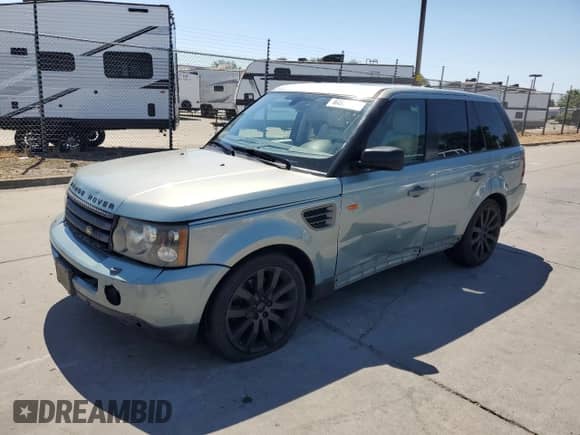 2008 Land Rover Range Rover Sport HSE with VIN SALSK25428A145792, listed as a Copart auction lot 64996135 with 201,374 mi miles and Salvage title. Bid and sale history available at DreamBid. Image 1.