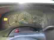 2002 GMC Sierra 1500 SLE z VIN 2GTEK19T921324722, wystawiony jako IAAI lot #42809457 z przebiegiem 280 445 mil mil oraz . Historia ofert i sprzedaży dostępna na DreamBid. Obrazek 7.
