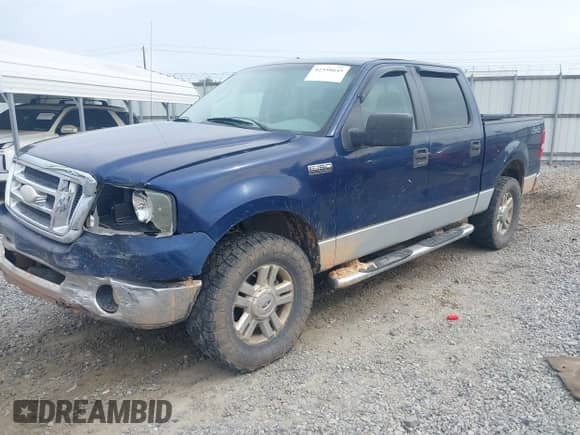 2007 Ford F-150 XLT с VIN 1FTRW14WX7FB47427, выставлен на аукционе IAAI как лот 42358645 с пробегом 278 039 миль миль и . История ставок и продаж доступна на DreamBid. Изображение 2.