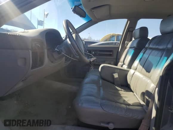 1994 Chevrolet Caprice LS с VIN 1G1BN52P3RR112116, выставлен на аукционе Copart как лот 47503125 с пробегом 147 600 миль миль и На запчасти • Non repairable. История ставок и продаж доступна на DreamBid. Изображение 7.