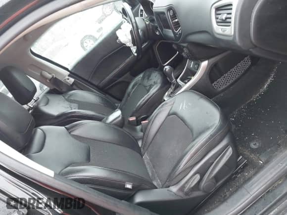 2021 Jeep Compass Altitude with VIN 3C4NJCBB7MT592525, listed as a IAAI auction lot 42262301 with 64,489 mi miles and . Bid and sale history available at DreamBid. Image 5.