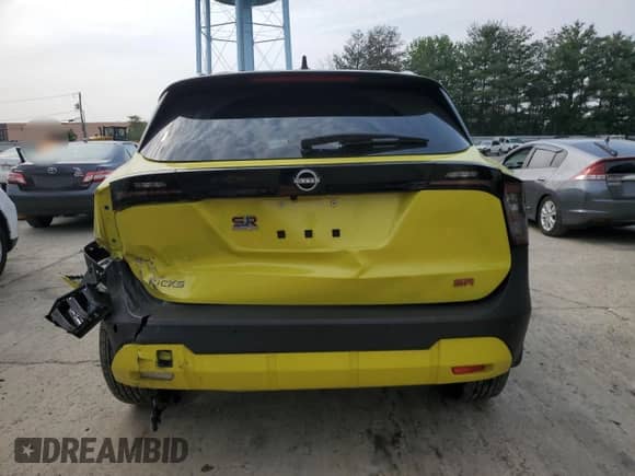 2025 Nissan Kicks SR with VIN 3N8AP6DA2SL360001, listed as a Copart auction lot 60601535 with 5,520 mi miles and Salvage title. Bid and sale history available at DreamBid. Image 6.