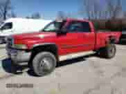 2002 Dodge 3500 z VIN 3B7MF33652M205850, wystawiony jako Copart lot #46422945 z przebiegiem 220 734 mil mil oraz Szkoda całkowita • Salvage title. Historia ofert i sprzedaży dostępna na DreamBid. Obrazek 1.