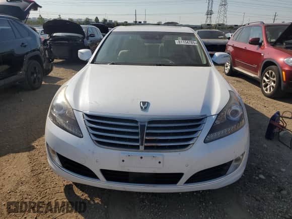 2014 Hyundai Equus Ultimate with VIN KMHGH4JH8EU084860, listed as a Copart auction lot 81154785 with 161,050 mi miles and Clean title. Bid and sale history available at DreamBid. Image 5.