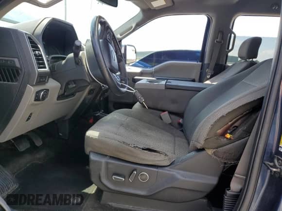 2015 Ford F-150 XL z VIN 1FTEW1EF9FFA19613, wystawiony jako Copart lot #67030635 z przebiegiem 167 717 mil mil oraz Szkoda całkowita • Salvage title. Historia ofert i sprzedaży dostępna na DreamBid. Obrazek 7.