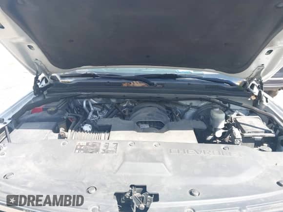 2015 Chevrolet Tahoe LT with VIN 1GNSKBKC1FR175813, listed as a IAAI auction lot 43113210 with 165,599 mi miles and . Bid and sale history available at DreamBid. Image 10.