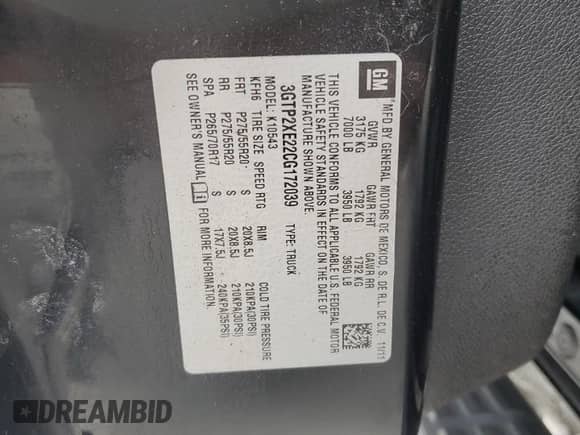 2012 GMC Sierra 1500 Denali with VIN 3GTP2XE22CG172039, listed as a Copart auction lot 82562525 with 217,758 mi miles and Clean title. Bid and sale history available at DreamBid. Image 12.