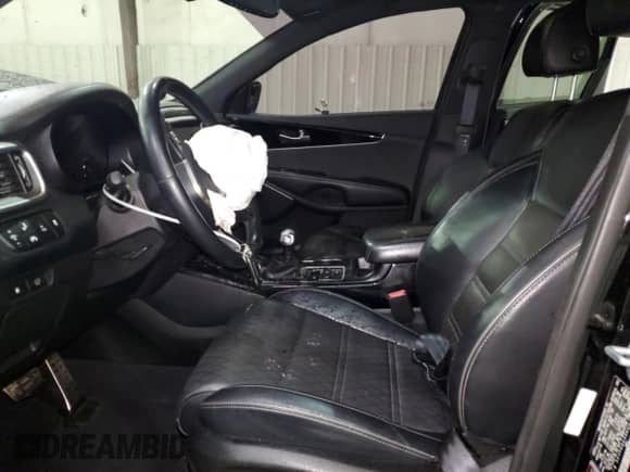 2019 Kia Sorento SX with VIN 5XYPKDA50KG442817, listed as a Copart auction lot 84042584 with 63,496 mi miles and Salvage title. Bid and sale history available at DreamBid. Image 7.