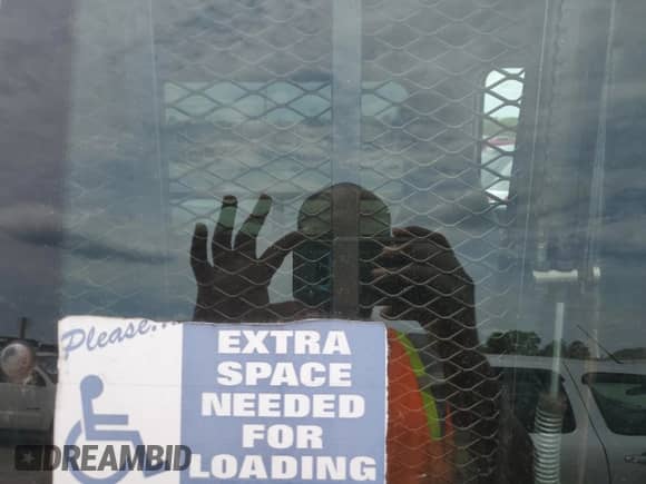 2008 Ford Econoline Cargo Commercial с VIN 1FTNE14W58DA51364, выставлен на аукционе Copart как лот 60323915 с пробегом 141 345 миль миль и Списание • Salvage title. История ставок и продаж доступна на DreamBid. Изображение 11.