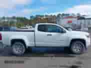 2017 Chevrolet Colorado 2WD WT с VIN 1GCHSBENXH1328903, выставлен на аукционе IAAI как лот 41116651 с пробегом 136 190 миль миль и . История ставок и продаж доступна на DreamBid. Изображение 13.