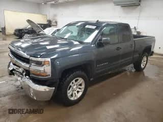 2017 Chevrolet Silverado 1500 LT with VIN 1GCVKREH9HZ157035, listed as a Copart auction lot 49819325 with 219,651 mi miles and Clean title. Bid and sale history available at DreamBid. Image 1.