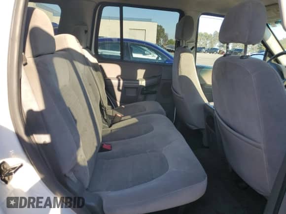 2005 Ford Explorer XLT with VIN 1FMZU63E35ZA27004, listed as a Copart auction lot 86866505 with 144,710 mi miles and Clean title. Bid and sale history available at DreamBid. Image 11.