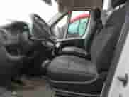 2017 Ram ProMaster Cargo z VIN 3C6URVJG8HE537533, wystawiony jako Copart lot #57903215 z przebiegiem 64 167 mil mil oraz Szkoda całkowita • Salvage title. Historia ofert i sprzedaży dostępna na DreamBid. Obrazek 7.