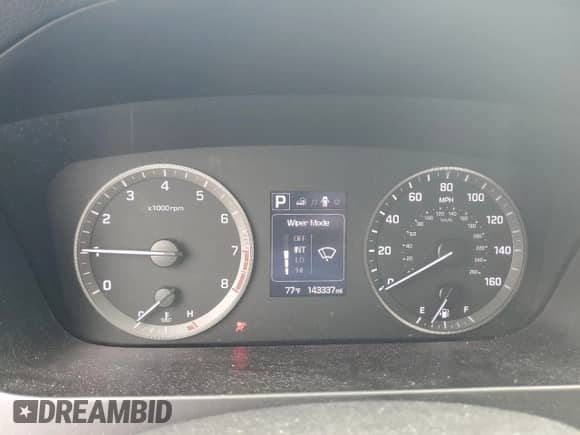 2015 Hyundai Sonata Limited с VIN 5NPE34AF6FH122350, выставлен на аукционе Copart как лот 82256755 с пробегом 143 337 миль миль и Списание • Salvage title. История ставок и продаж доступна на DreamBid. Изображение 9.