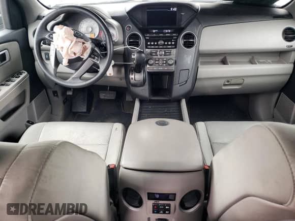 2015 Honda Pilot LX с VIN 5FNYF3H22FB029602, выставлен на аукционе Copart как лот 69173495 с пробегом 121 973 миль миль и На запчасти • Non repairable. История ставок и продаж доступна на DreamBid. Изображение 8.