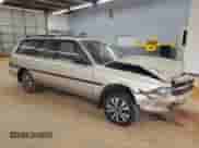 1991 Toyota Camry z VIN JT2SV21WXM0386238, wystawiony jako Copart lot #81823225 z przebiegiem 181 625 mil mil oraz Szkoda całkowita • Salvage title. Historia ofert i sprzedaży dostępna na DreamBid. Obrazek 4.