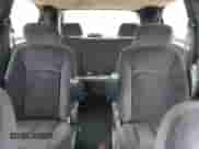 2001 Dodge Caravan SE z VIN 2B4GP44GX1R144362, wystawiony jako Copart lot #64849995 z przebiegiem 111 099 mil mil oraz Szkoda całkowita • Salvage title. Historia ofert i sprzedaży dostępna na DreamBid. Obrazek 10.