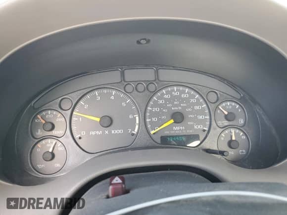 1998 Chevrolet S-10 z VIN 1GCCS1449WK242910, wystawiony jako Copart lot #65764745 z przebiegiem 134 495 mil mil oraz Szkoda całkowita • Salvage title. Historia ofert i sprzedaży dostępna na DreamBid. Obrazek 9.