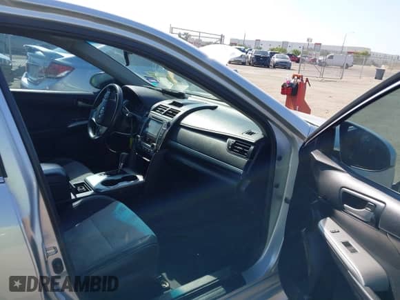 2014 Toyota Camry L with VIN 4T1BF1FK5EU373973, listed as a IAAI auction lot 43008960 with 184,232 mi miles and . Bid and sale history available at DreamBid. Image 5.