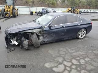 2014 BMW 5 Series 535i xDrive с VIN WBA5B3C53ED534986, выставлен на аукционе Copart как лот 51571485 с пробегом 115 166 миль миль и Списание • Salvage title. История ставок и продаж доступна на DreamBid. Изображение 1.