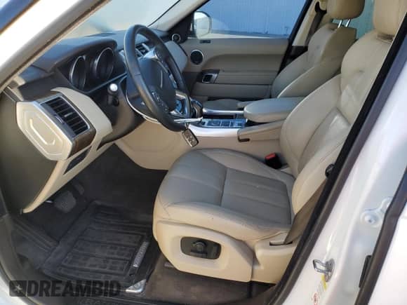 2016 Land Rover Range Rover Sport SE with VIN SALWG2KFXGA648395, listed as a Copart auction lot 67641345 with 134,126 mi miles and Salvage title. Bid and sale history available at DreamBid. Image 7.