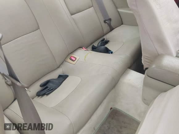 1992 Lexus SC 400 z VIN JT8UZ30C6N0013473, wystawiony jako IAAI lot #42962434 z przebiegiem 159 989 mil mil oraz . Historia ofert i sprzedaży dostępna na DreamBid. Obrazek 8.