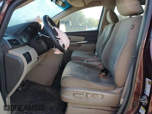 2011 Honda Odyssey EX с VIN 5FNRL5H48BB029186, выставлен на аукционе Copart как лот 84262505 с пробегом 221 237 миль миль и Списание • Salvage title. История ставок и продаж доступна на DreamBid. Изображение 7.