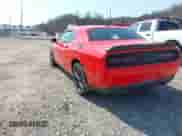 2021 Dodge Challenger SXT z VIN 2C3CDZGG7MH605177, wystawiony jako IAAI lot #41789964 z przebiegiem 85 620 mil mil oraz . Historia ofert i sprzedaży dostępna na DreamBid. Obrazek 3.