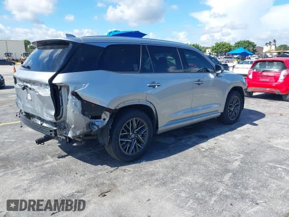 ✅ 2024 Lexus TX 350 • VIN: 5TDAAAA67RS006365 • Lot: 43029987. Wystawiony na IAAI z przebiegiem 32 805 mil. Bezpłatny archiwum sprzedaży aukcyjnych z USA i szczegółowy raport historii pojazdu na DreamBid. Zdjęcie 4.