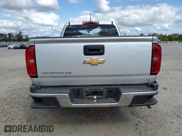 ✅ 2018 Chevrolet Colorado 4WD Work Truck • VIN: 1GCHTBEN6J1164312 • Лот: 81896355. Опубликован ранее на Copart с пробегом 180 086 миль. Бесплатный доступ к архиву аукционных продаж из США и подробный отчёт об истории автомобиля на DreamBid. Изображение 6.