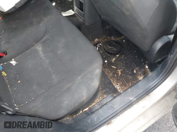 ✅ 2016 Volkswagen Jetta S • VIN: 3VW267AJ5GM299562 • Lot: 42221718. Wystawiony na IAAI z przebiegiem 118 887 mil. Bezpłatny archiwum sprzedaży aukcyjnych z USA i szczegółowy raport historii pojazdu na DreamBid. Zdjęcie 8.