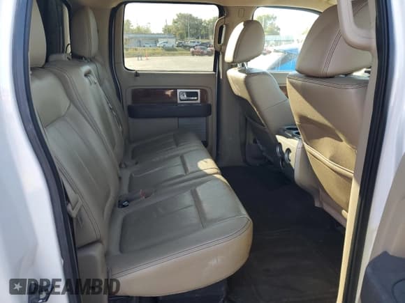 ✅ 2010 Ford F-150 XL • VIN: 1FTFW1EV0AFD53601 • Lot: 87033175. Wystawiony na Copart z przebiegiem 178 649 mil. Bezpłatny archiwum sprzedaży aukcyjnych z USA i szczegółowy raport historii pojazdu na DreamBid. Zdjęcie 10.