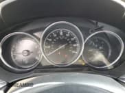 ✅ 2018 Mazda 6 Sport • VIN: JM1GL1UM0J1334422 • Lot: 80135515. Wystawiony na Copart z przebiegiem 70 110 mil. Bezpłatny archiwum sprzedaży aukcyjnych z USA i szczegółowy raport historii pojazdu na DreamBid. Zdjęcie 9.