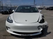 ✅ 2020 Tesla Model 3 Standard Range Plus • VIN: 5YJ3E1EA8LF612264 • Lot: 56191505. Wystawiony na Copart z przebiegiem 111 228 mil. Bezpłatny archiwum sprzedaży aukcyjnych z USA i szczegółowy raport historii pojazdu na DreamBid. Zdjęcie 5.