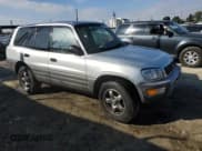 ✅ 1998 Toyota RAV4 • VIN: JT3GP10V1W7028292 • Lot: 85190735. Wystawiony na Copart z przebiegiem 188 355 mil. Bezpłatny archiwum sprzedaży aukcyjnych z USA i szczegółowy raport historii pojazdu na DreamBid. Zdjęcie 4.
