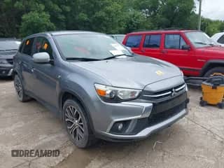 2018 Mitsubishi Outlander SE with VIN JA4AP3AW5JZ008333, listed as a IAAI auction lot 42483457 with Not provided miles and . Bid and sale history available at DreamBid. Image 1.