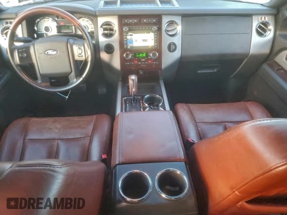 ✅ 2012 Ford Expedition XLT • VIN: 1FMJU1H50CEF39333 • Lot: 95259675. Listed on Copart with 151,996 mi. Free auction sales archive from the USA and detailed vehicle history report at DreamBid. Image 8.